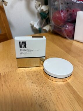MAKE Beauty Multi-Chromatic Metal-Reflecting Eyeshadow In Glaze, 0.14oz, BNIB